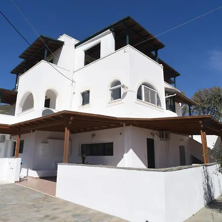 Bernie House Apartament Mélanes