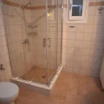 Bernie House Apartment *