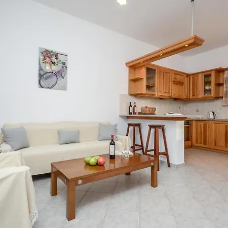 Apartment Bernie House Melanes