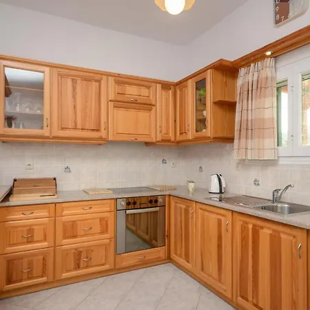 Bernie House Daire